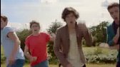One Direction   Live While We 're Young flv