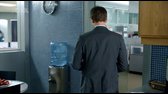 Kravaťáci s01 E05   Výpomoc avi