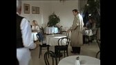 Karel Gott   Když muž se ženou snídá (oficiální video) avi