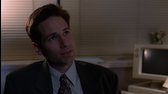 Akta X   The X Files S01E23 1080p BluRay AC3 x265 HEVC QmanUTR CzAudio mkv