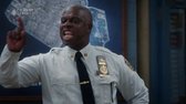 Brooklyn 99   05x07   TVrip   CZ avi