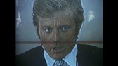 Kandidát USA film CS dabing 1972 politicke drama (Redford) avi