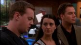 NCIS 04x02 DVDrip CZ Uprchlík (Escaped) by UgarE avi