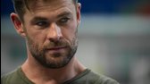 Tělo nezná hranic s Chrisem Hemsworthem E01 Odolnost proti stresu (2022) En mkv