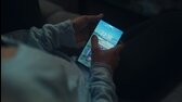 Tělo v ohni S01E04   Vánoce, El cuerpo en llamas (2023) Seriál, Thriller, Krimi, Czech Dabing, 1080p mkv