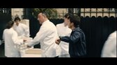 Oui -šéfe!-Ano -šéfe!- (2012)-CZ---Jean-Reno-v-komedii-Francie-Španělsko avi
