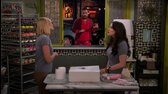 2 Broke Girls S05E04 And The Inside Outside Situation 1080p WEB DL CZ EN AAC2 0 H 264 mAx mkv